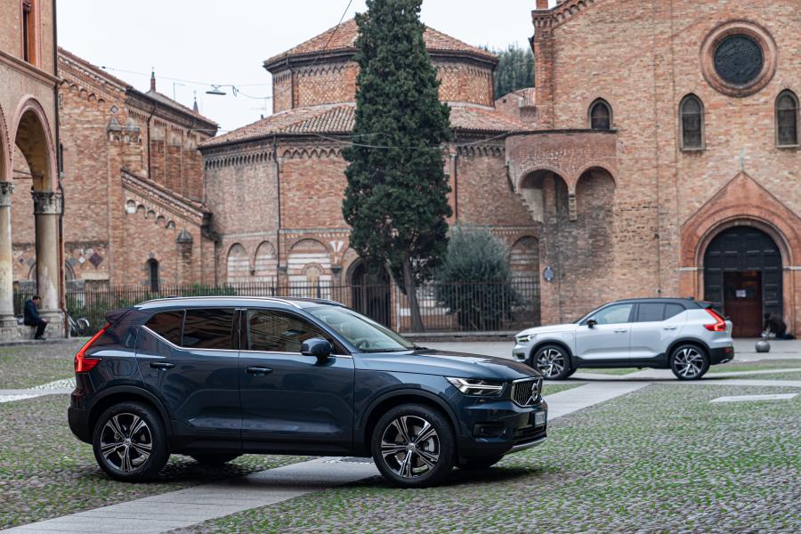  Volvo XC40 T5 Plug-in Hybrid Inscription 2020 года  (WW) (фото 42 из 44)